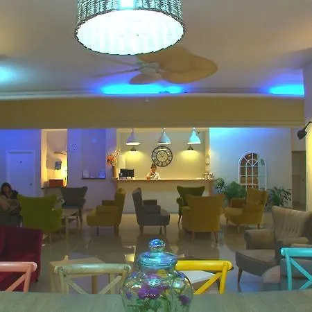 Aska Baran Otel 4*